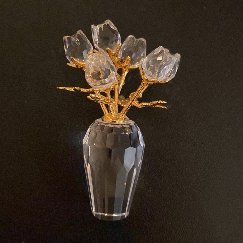 Swarovski Crystal Bouquet of Roses 🌹